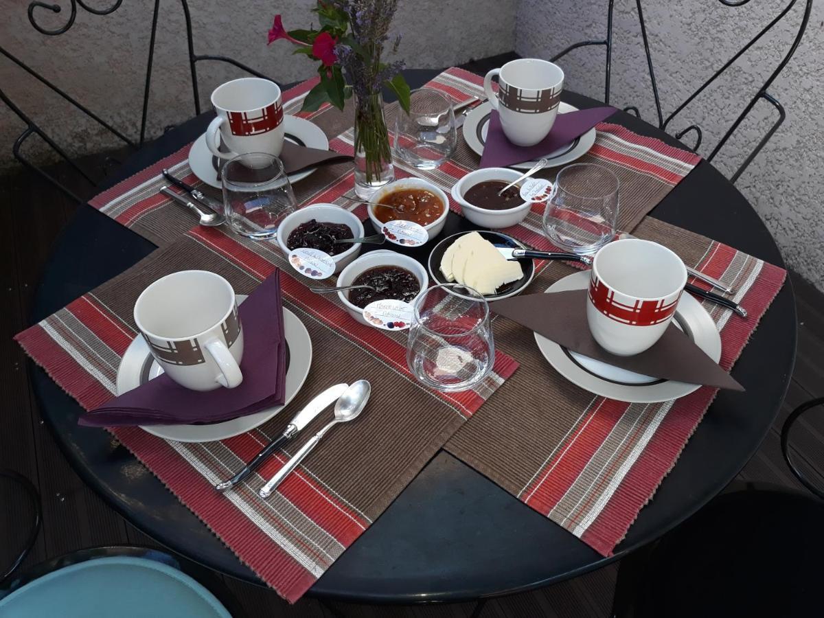 Chez Yvette , C'Est Chouette!! Bed and Breakfast Carcassonne Zewnętrze zdjęcie